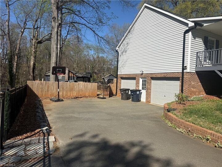 Property Photo:  930 Hazelwood Drive  NC 27103 