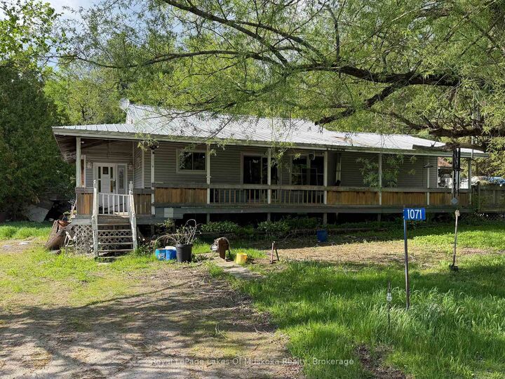Property Photo: 1071 Naismith Road ON P1L 1X4