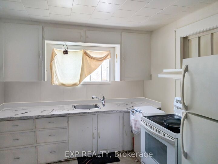 Property Photo: 111 Taylor Avenue ON P2N 2L8