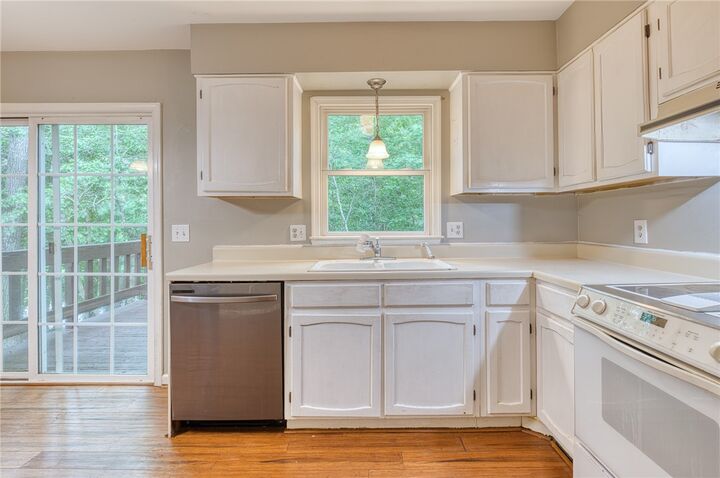 Property Photo:  2815 Oak Hill Drive  VA 23185 