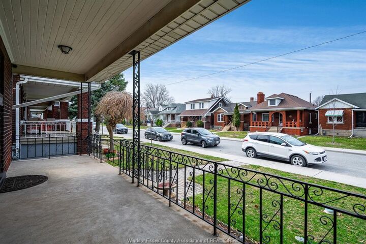 Property Photo: 1512 Marentette Avenue ON N8X 4E3