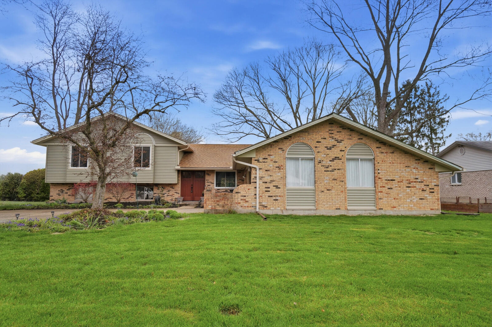 Property Photo: 5120 Marshall Road OH 45429