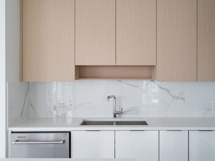 699 Whiting Way 1308 — photo 1