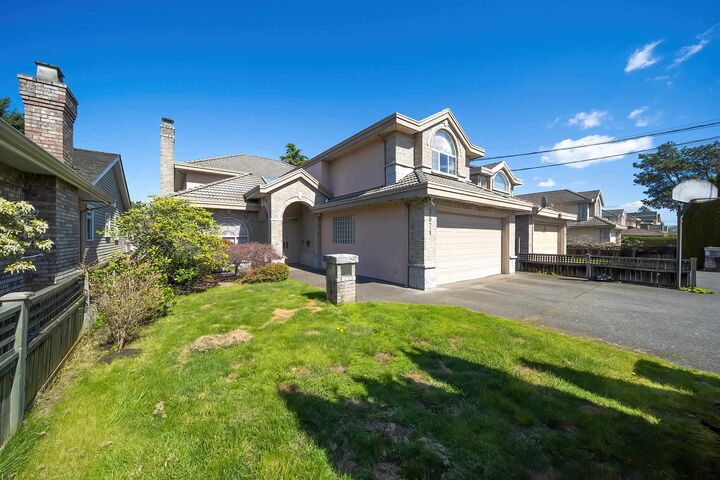 Property Photo:  8671 Saunders Road  BC V7A 2A6 