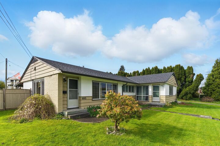 Property Photo: 8687 Elm Drive BC V2P 4Y3
