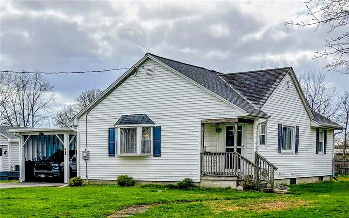 Property Photo:  404 Merrill Place  NY 14904 