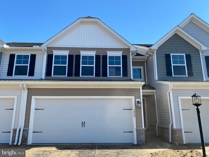 Property Photo: 1009 Blackstone Run 110 PA 17015