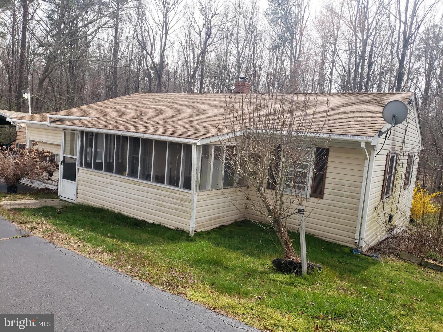 Property Photo:  24040 Hollywood Road  MD 20636 