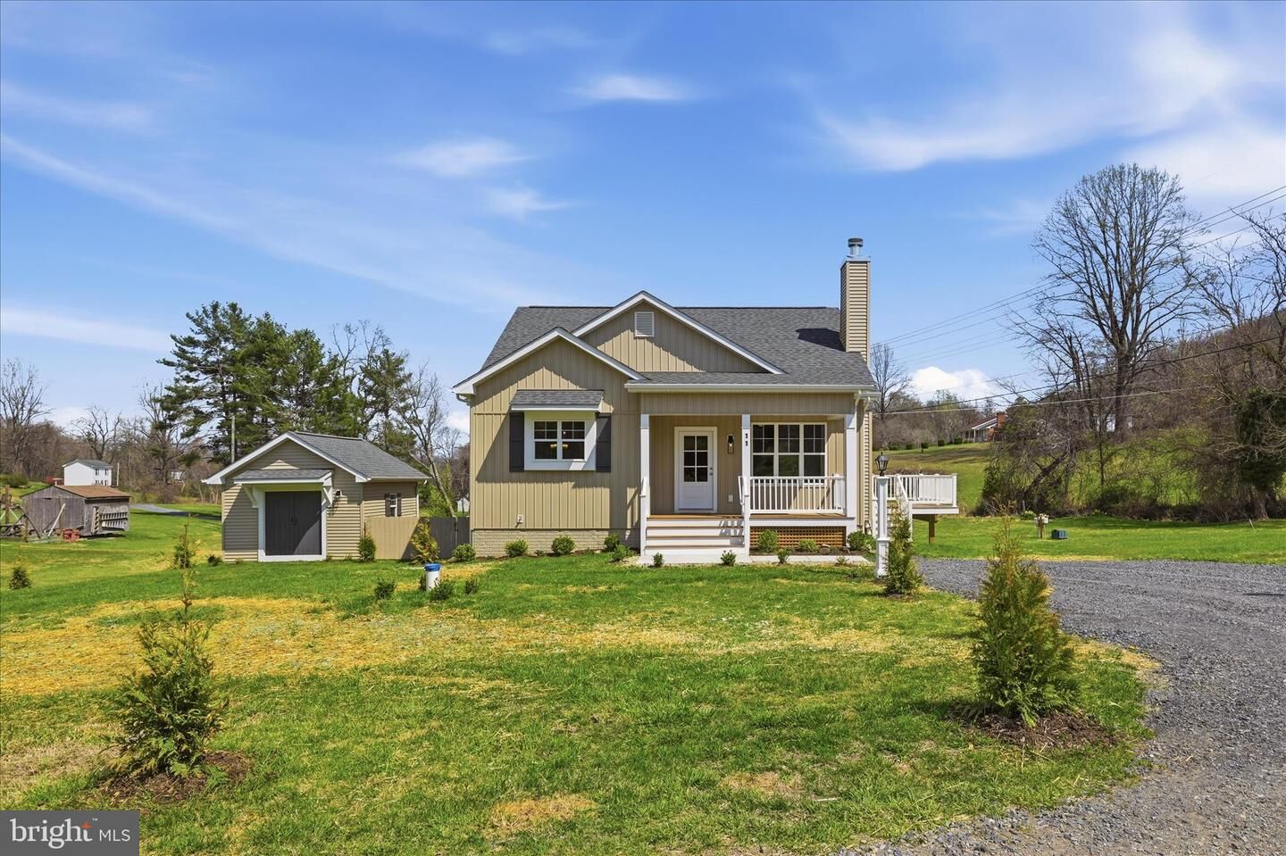 Property Photo: 11 Scenic Lane VA 22627