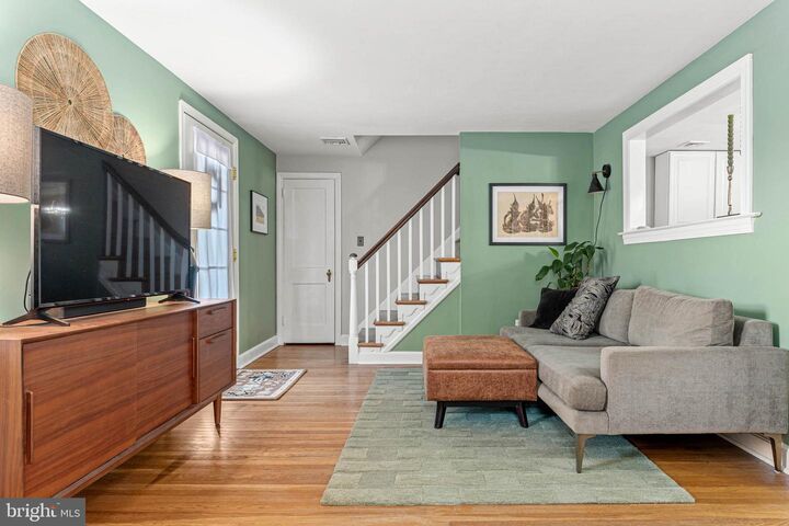 Property Photo:  21 Moreland Road  PA 19301 