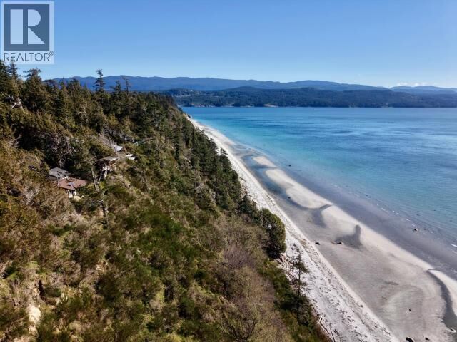 Property Photo: 3020 Ashworth Walk BC