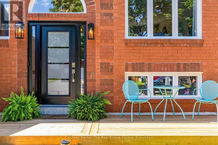 Property Photo:  14 Langevin Drive  ON L9Z 1C6 