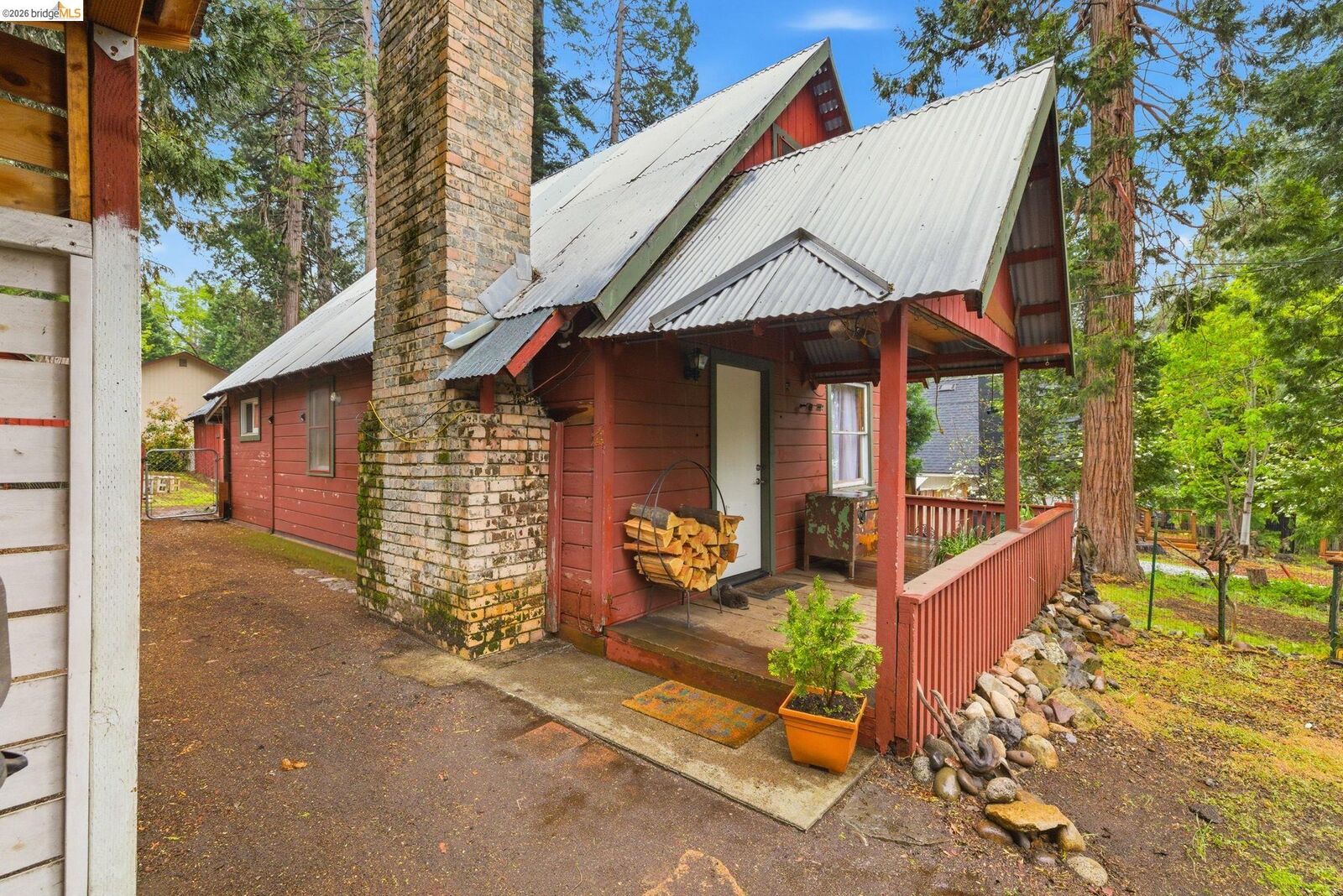 Property Photo:  24249 Sugar Pine Rd  CA 95346 