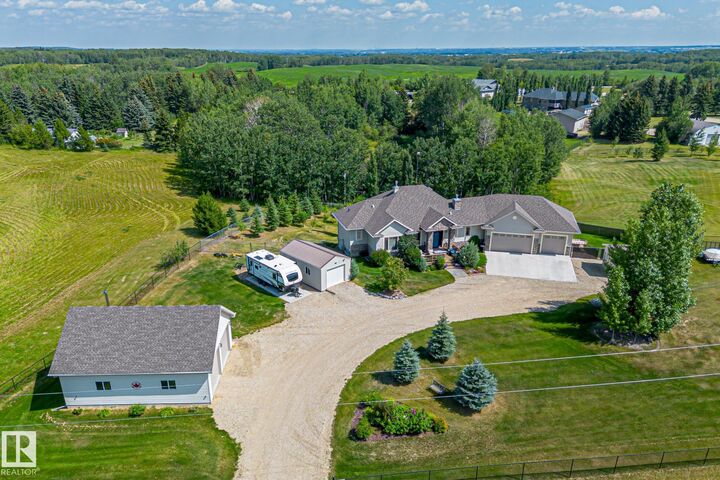 Property Photo:  1307 Twp Road 533 13  AB T7Y 0G2 