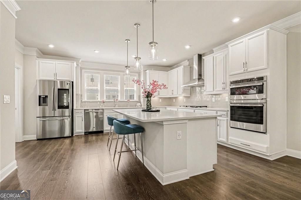 Property Photo:  1363 Harris Way Street  GA 30319 