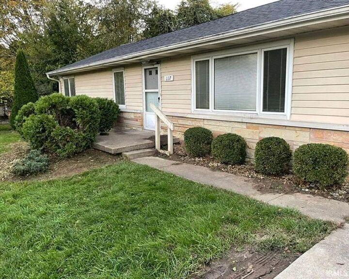 Property Photo:  117 N Hillsdale Drive  IN 47408 