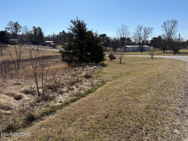 Property Photo:  7 Crockett Lake Drive  TN 38572 