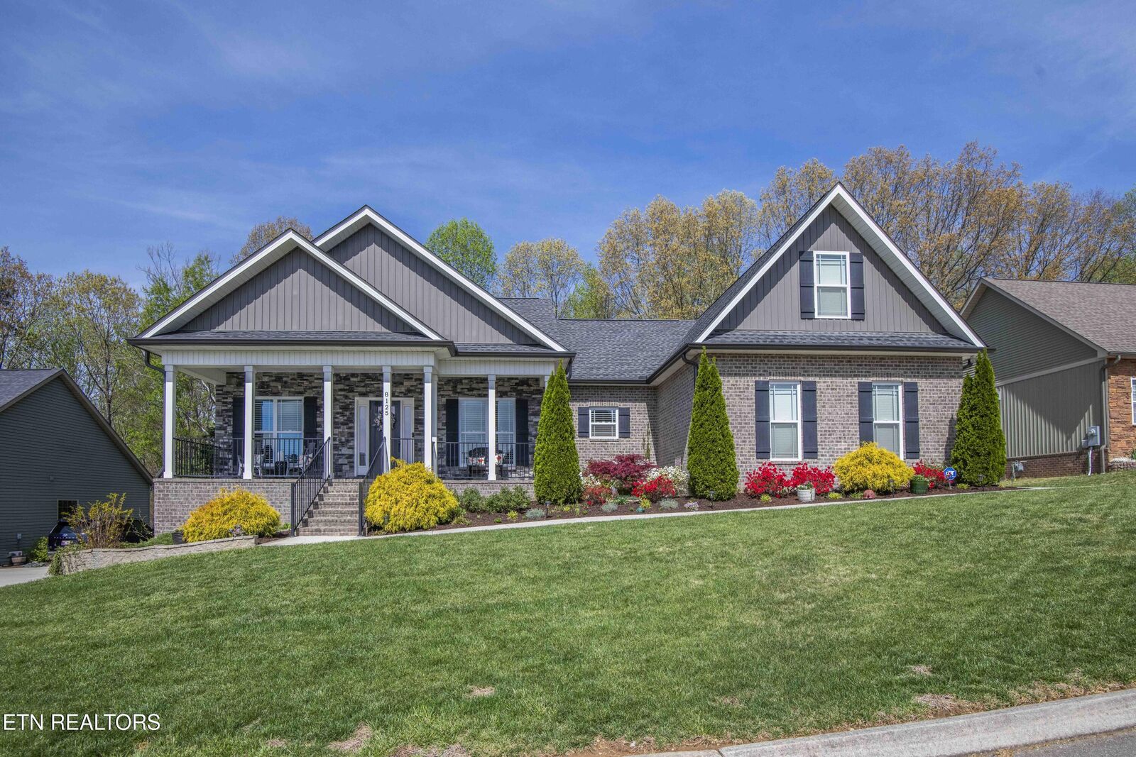 Property Photo: 8125 Frederick John St TN 37938