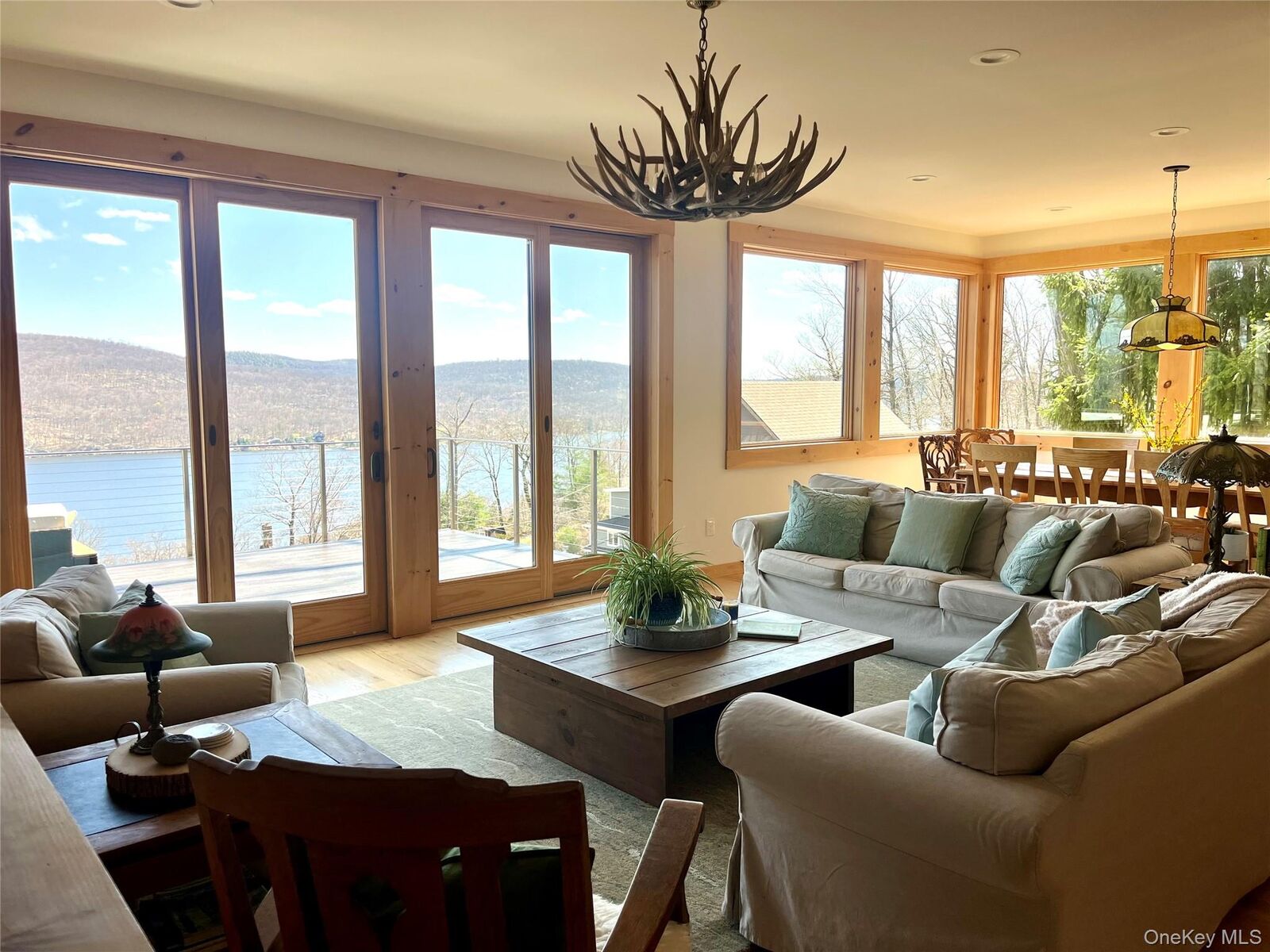 Property Photo:  1 Deer Trail S  NY 10925 