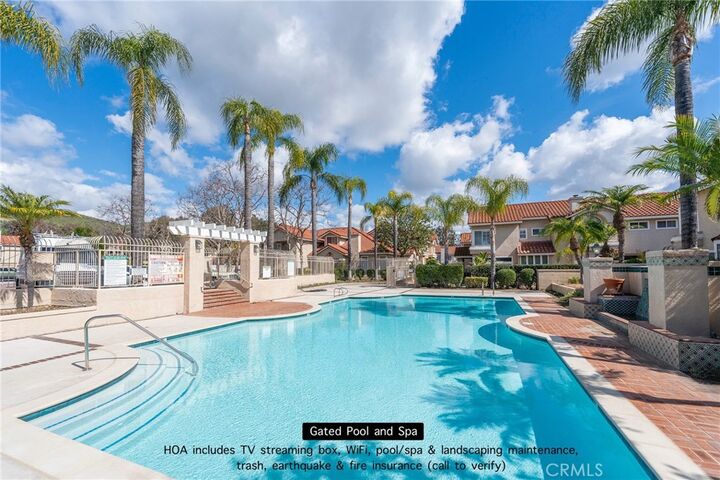 Property Photo:  620 Ivywood F  CA 93065 