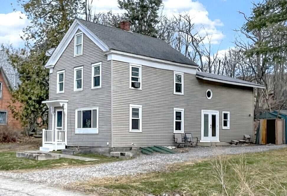Property Photo:  3 Bridge Street  ME 04357 