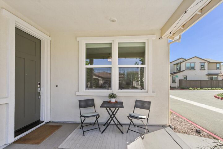 Property Photo: 2011 Grady Circle CA 95776
