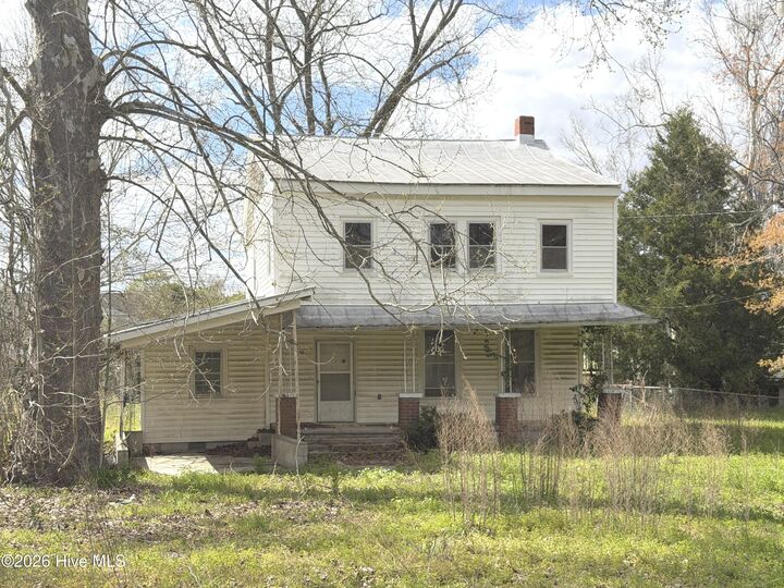 Property Photo:  110 Hudson Street  NC 28573 