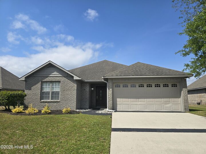 Property Photo:  51 Castle Bay Drive  NC 28443 