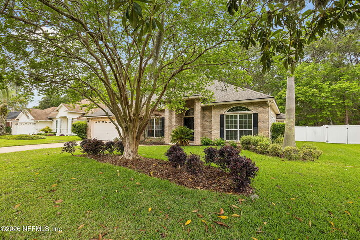 Property Photo:  213 Springwood Lane  FL 32259 