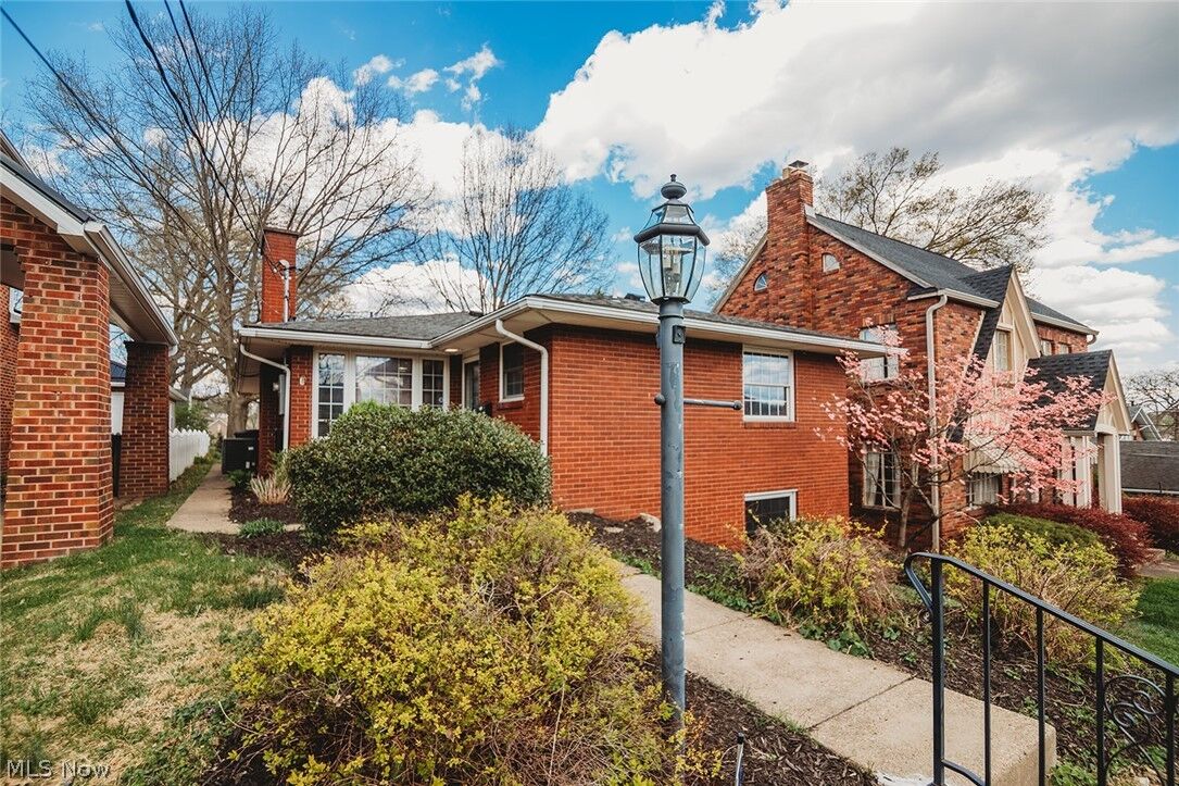 Property Photo:  2007 20th Street  WV 26101 