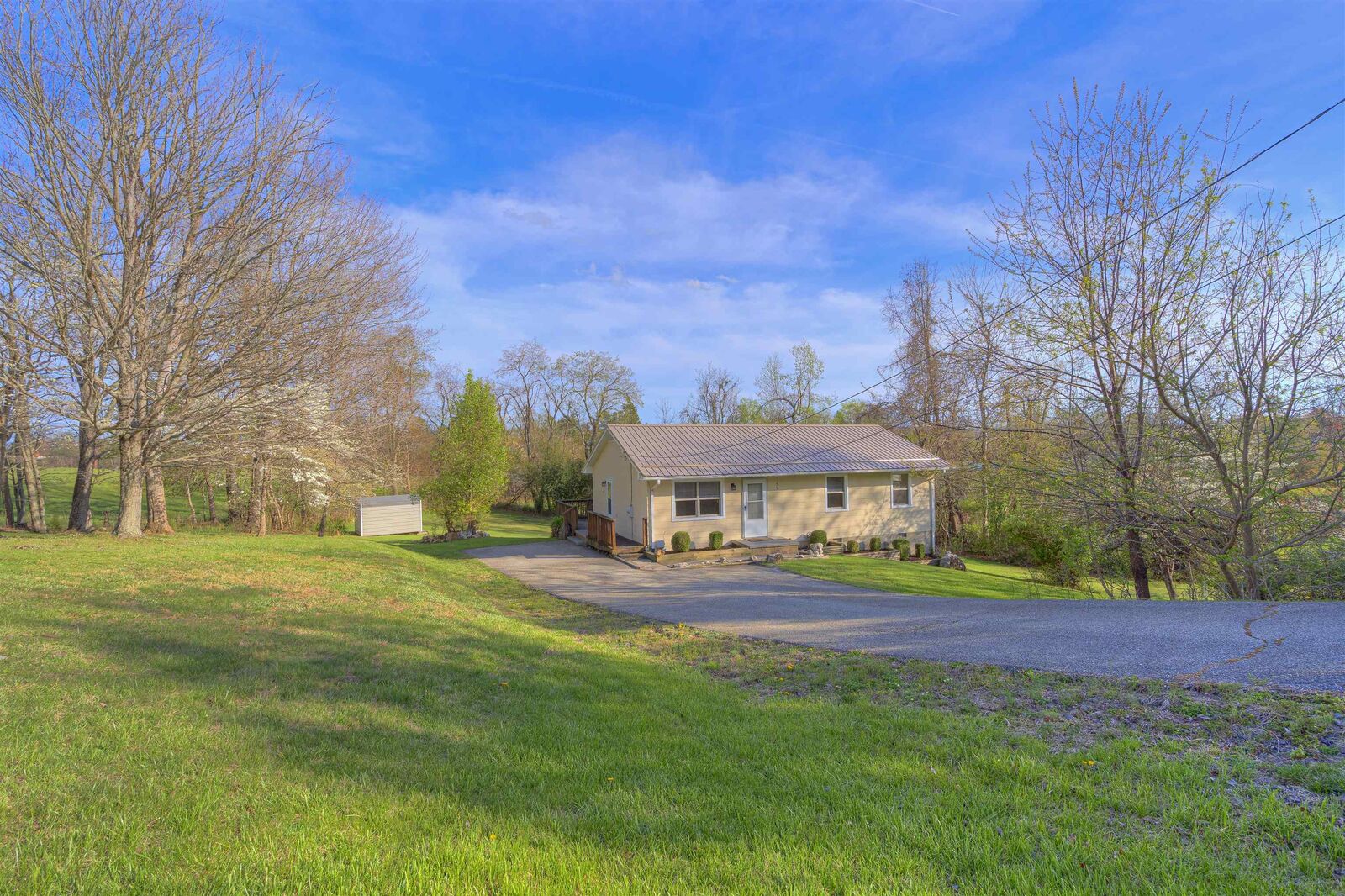 Property Photo:  55 Crestview Street  VA 24073 