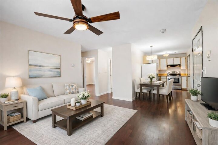 Property Photo: 4 Bridgeview Cir 36 MA 01879