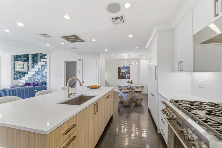 Property Photo:  108 Cushing Ave 2  MA 02125 