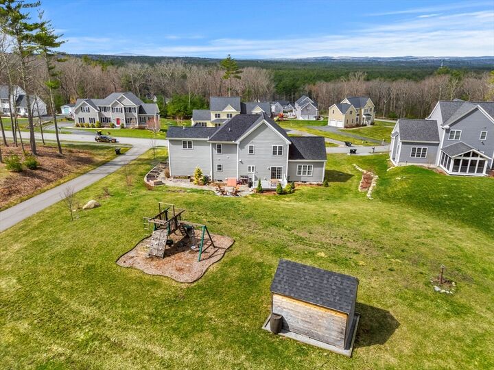 Property Photo: 226 Cherry Tree Ln MA 01450