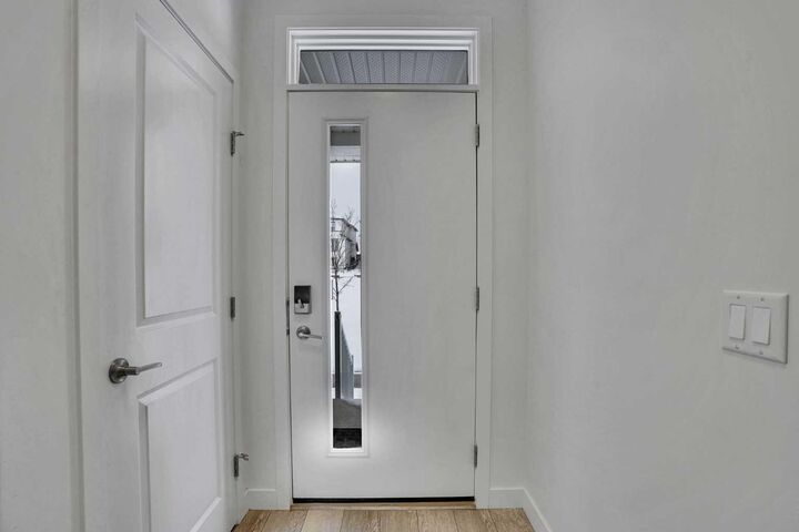 Property Photo:  26 Amblehurst Path NW  AB T3P 1W8 