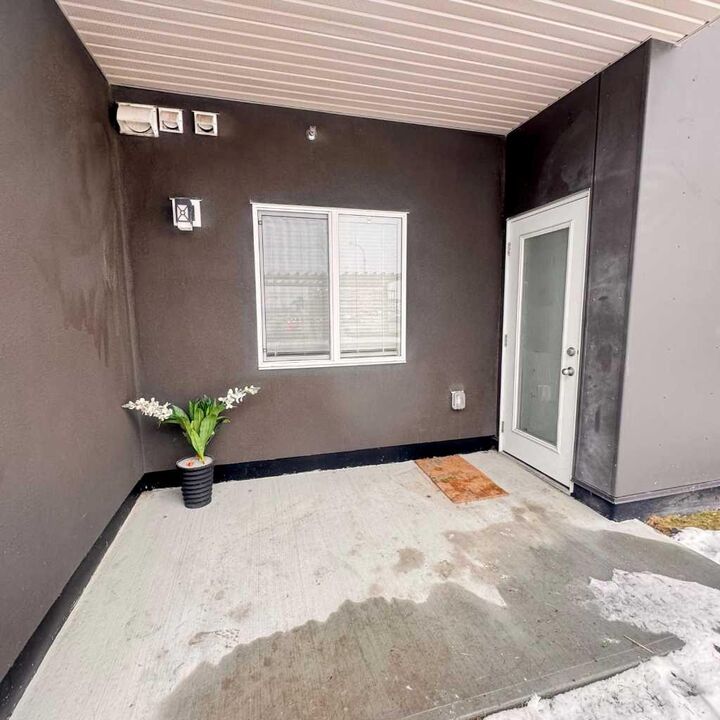 Property Photo: 4641 128 Avenue NE 2105 AB T3N 1T3