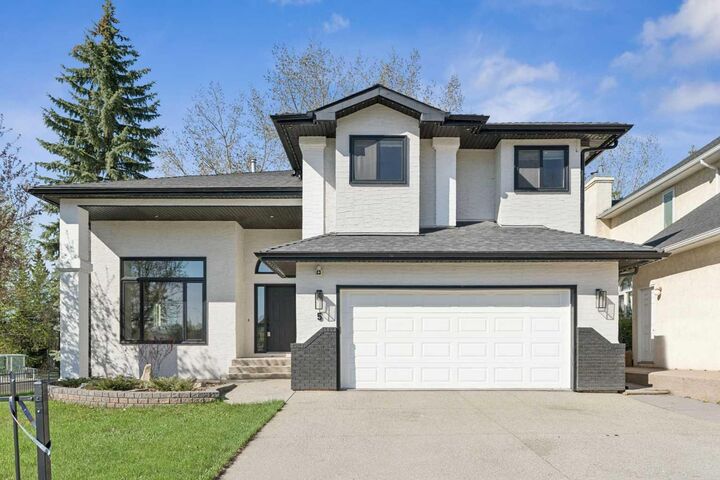 Property Photo:  5 McKenzie Lake Point SE  AB T2Z 1L7 