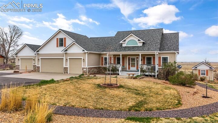 Property Photo:  979 Pinehurst Court  CO 80102 