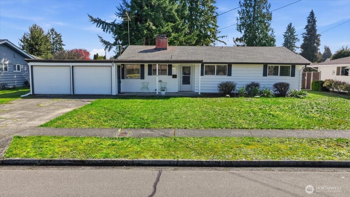 Property Photo:  1316  G Street SE  WA 98002 