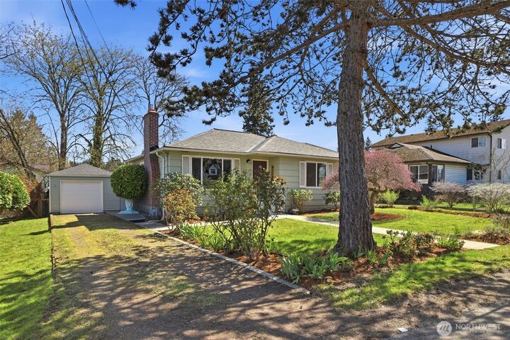 Property Photo:  434  Van De Vanter Avenue  WA 98030 