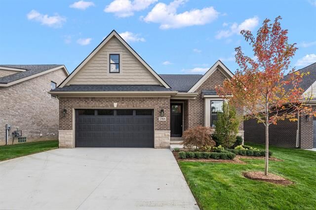 Property Photo:  5884 Willow Grove Drive  MI 48085 