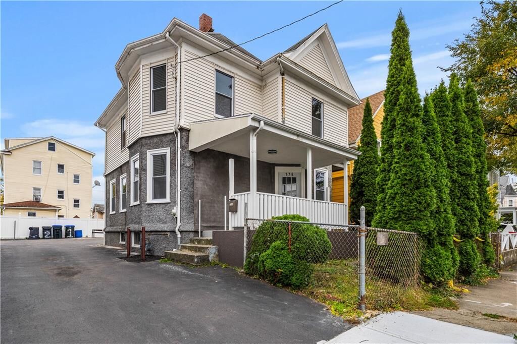 Property Photo:  176 Reynolds Avenue  RI 02905 