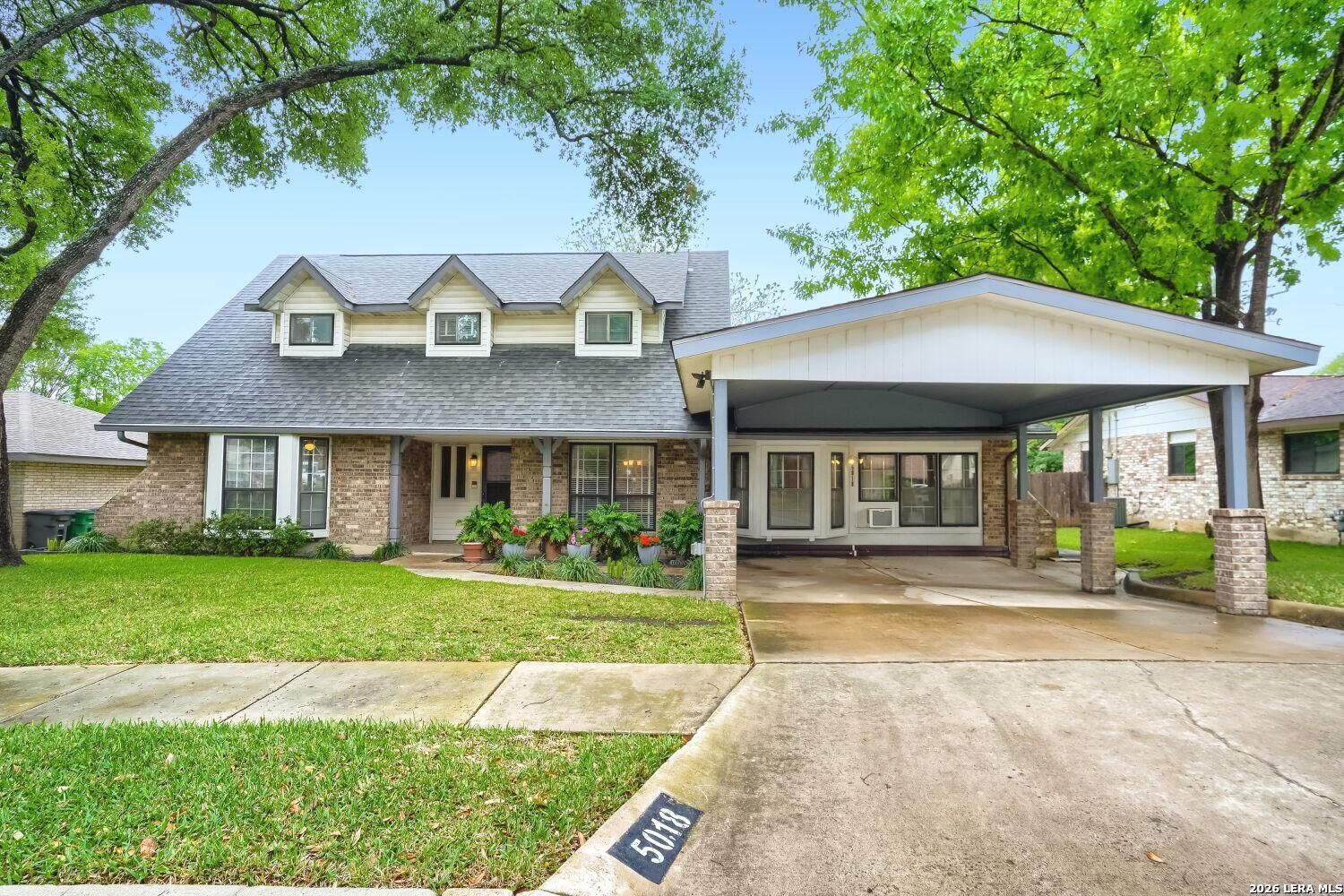 Property Photo:  5018 Sierra Madre  TX 78233 