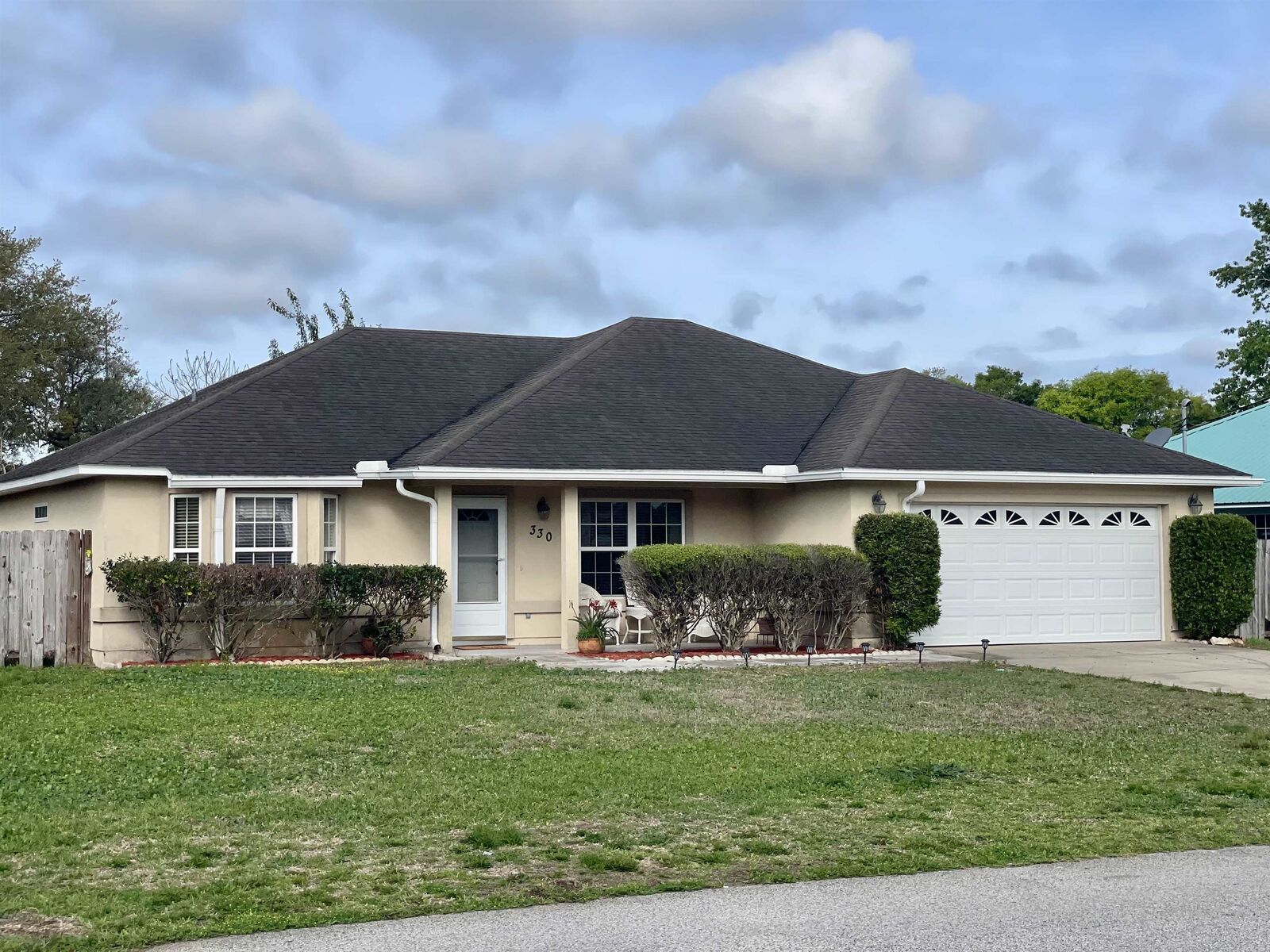 Property Photo:  330 Segovia  FL 32086 