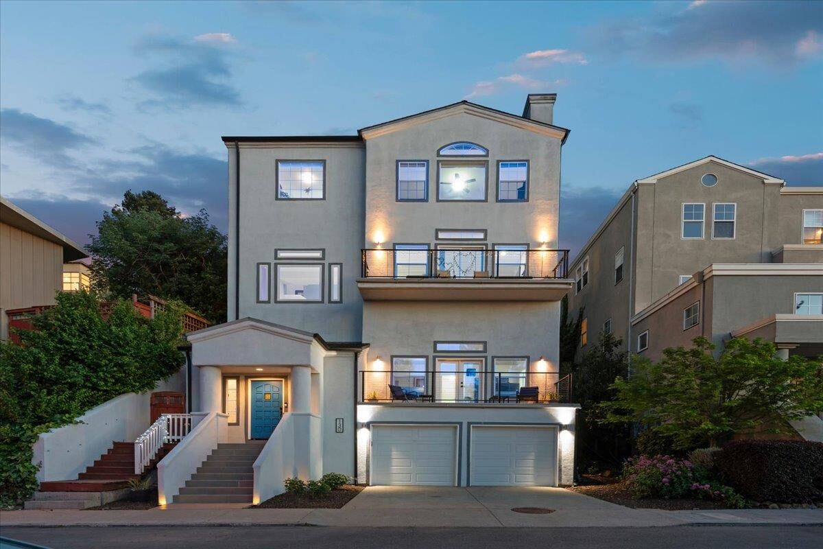 Property Photo:  130 Florence Avenue  CA 94618 