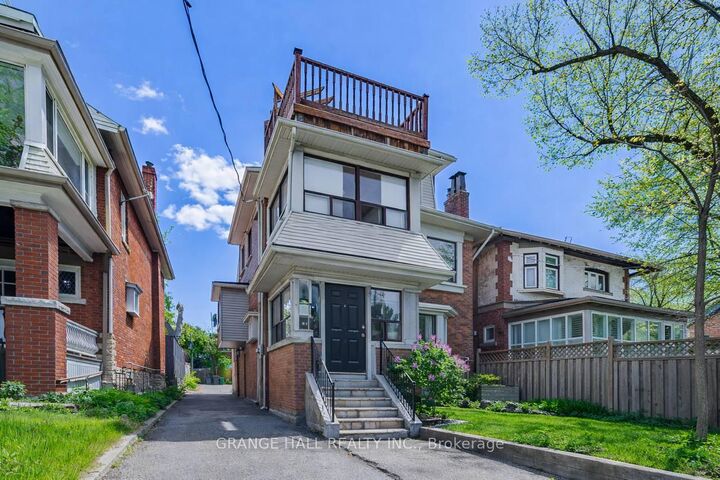 Property Photo: 189 Parkside Drive ON M6R 2Z1
