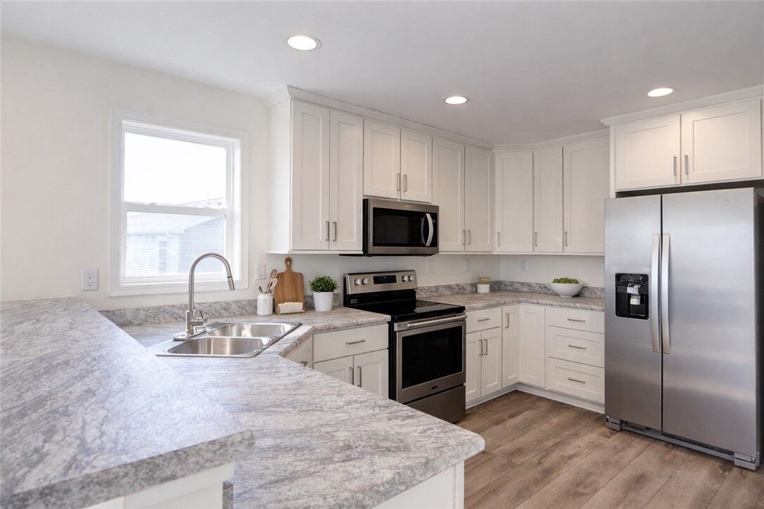 Property Photo:  36 Bay View Terrace  NY 14456 