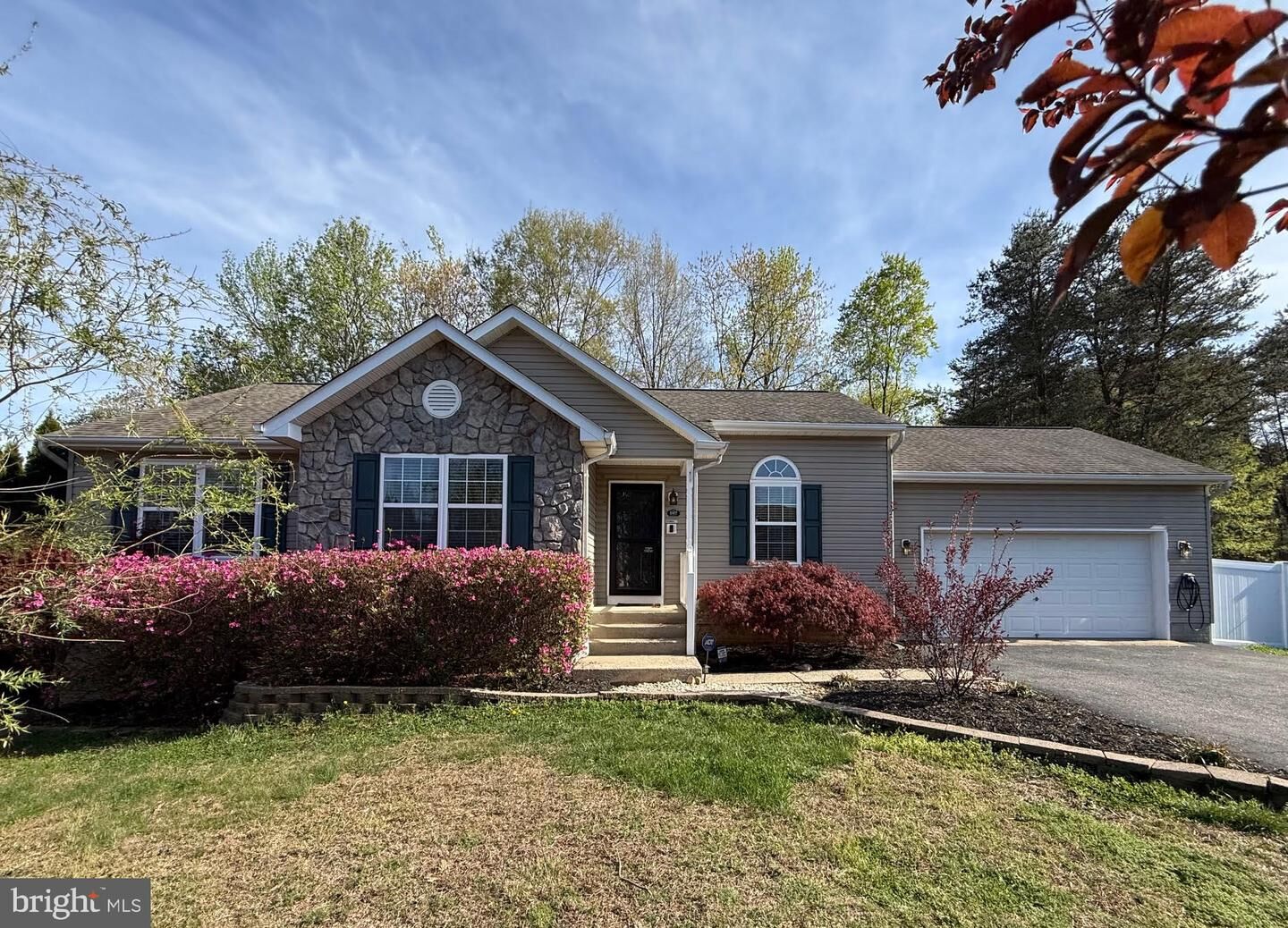 Property Photo:  8507 Oak Glen Court  VA 22407 