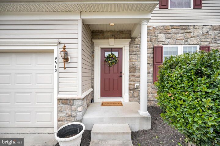 Property Photo:  9610 Hazelbrook Court  VA 22407 