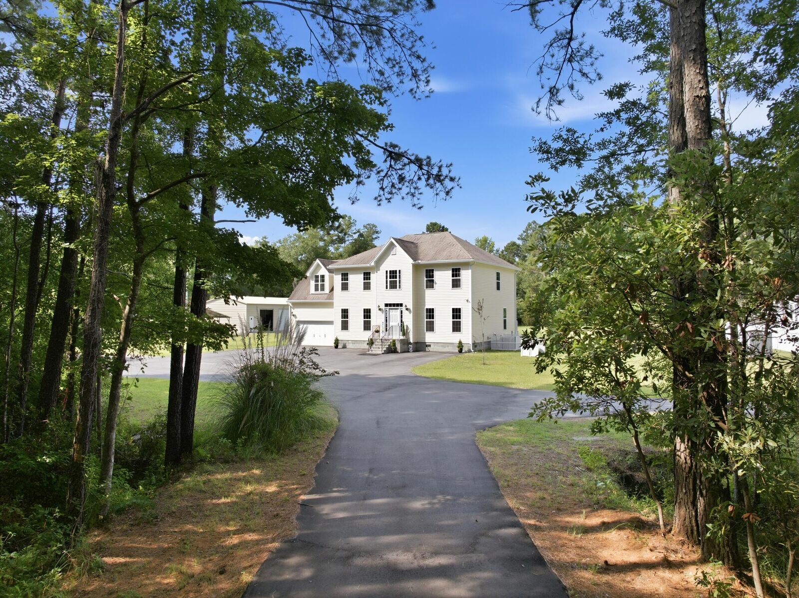 Property Photo:  145 Notta Way  SC 29461 